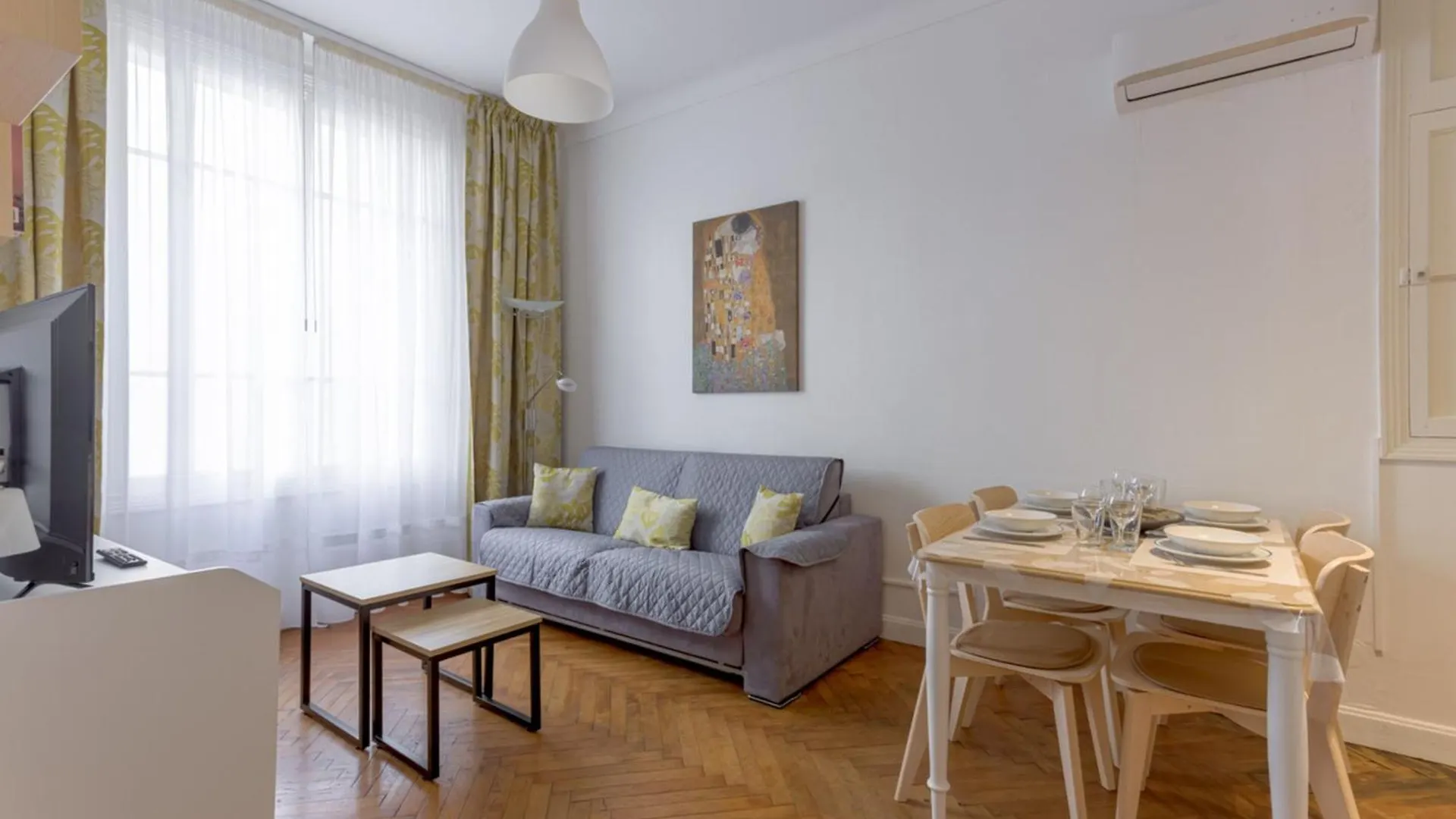 Nice Flat In The Heart Of Cannes